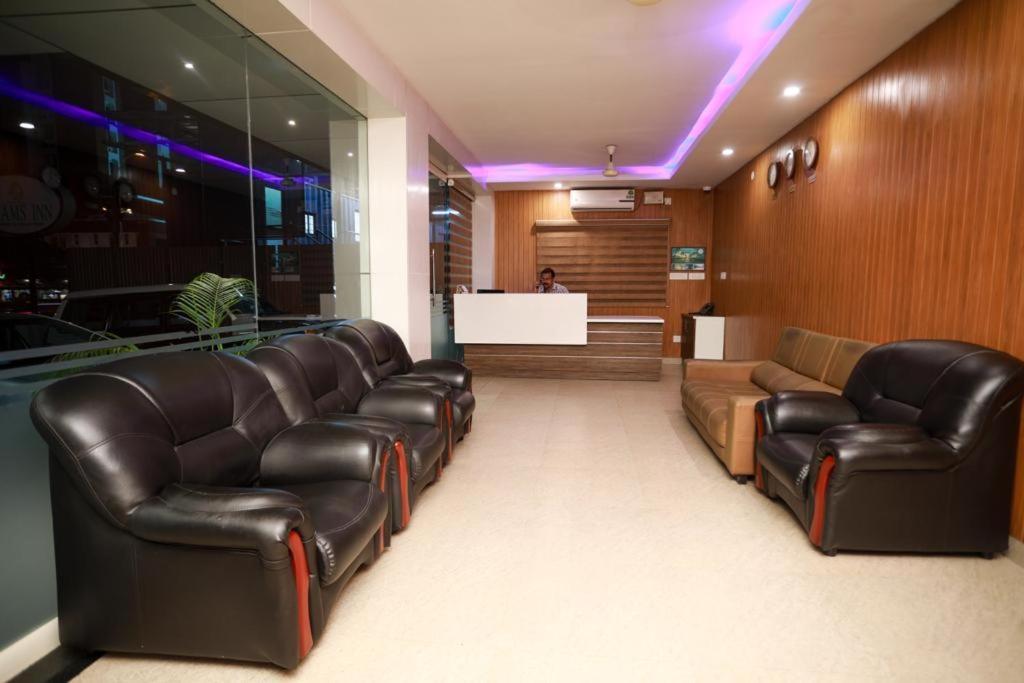 Hotel Shams Inn Kochi Εξωτερικό φωτογραφία